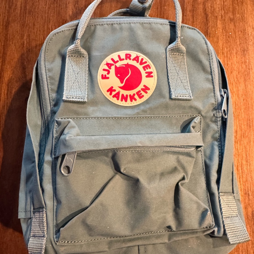 Fjällräven Kånken Green Backpack